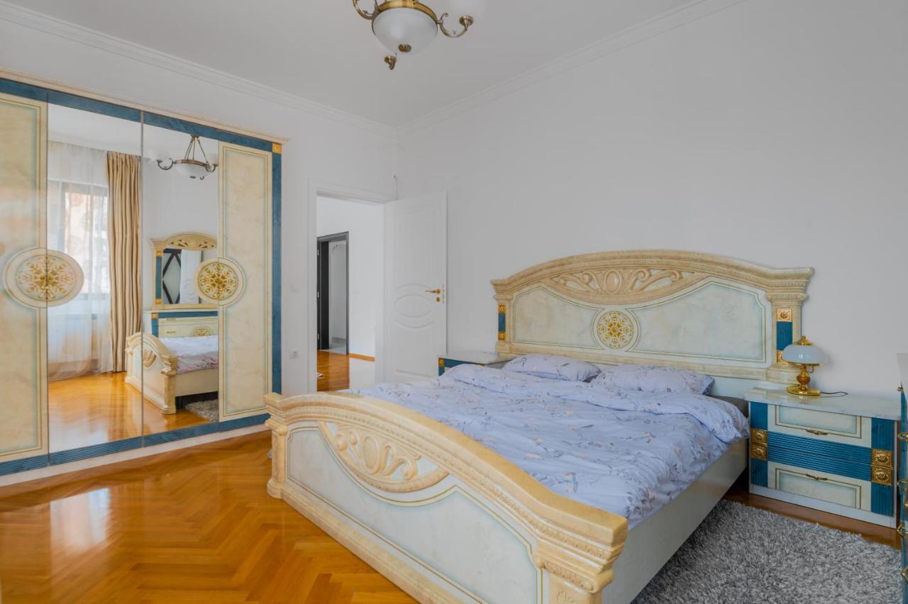 Central 2-Bd Bright Apartment In Sofia By Flat Mаnager Luaran gambar